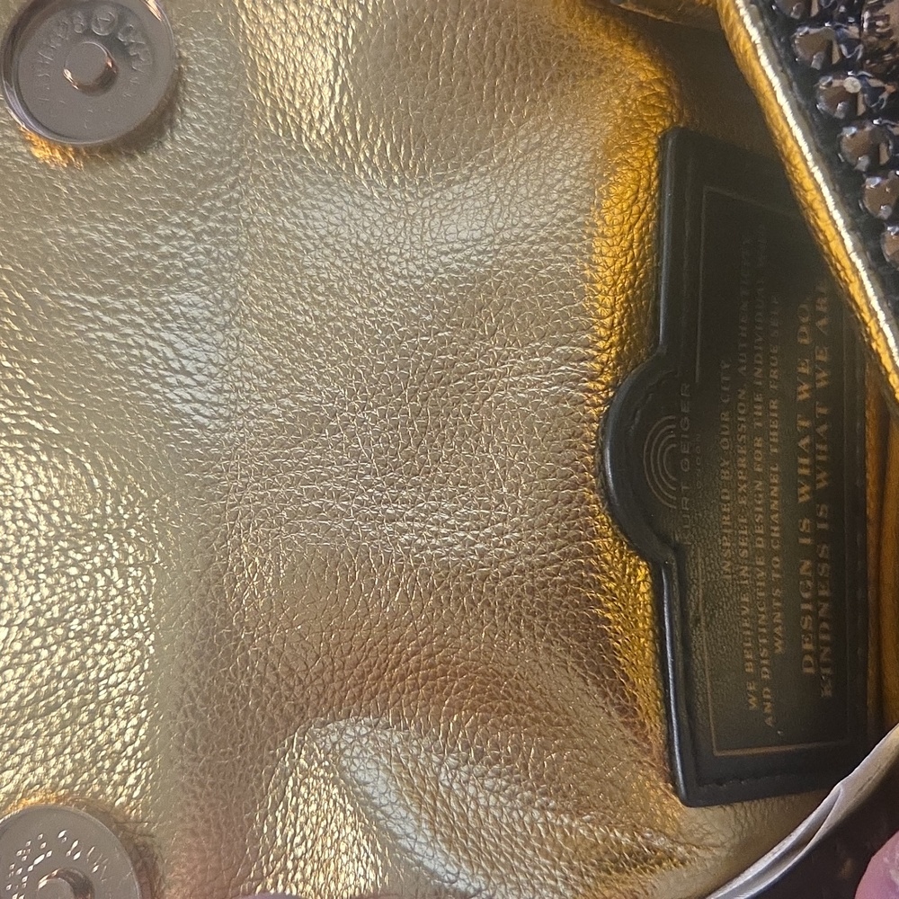 Kurt Geiger London Gold Crossbody Bag With Dustcover - Picture 11 of 16